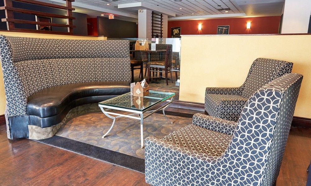 Four Points By Sheraton Windsor Downtown Екстер'єр фото